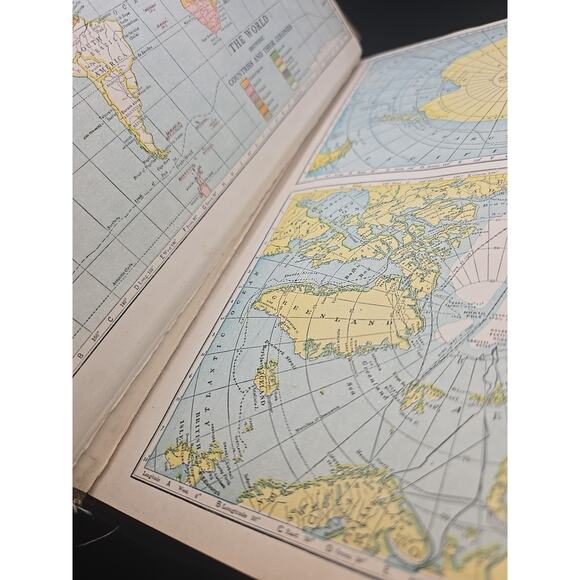 Webster's Universities Unabridged Dictionary Copyright 1940 World Publishing Co. - Picture 5 of 7